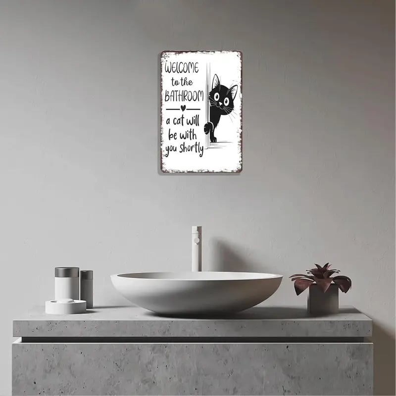 🔥 Laatste dag 49% korting – Peekaboo Kitty Bathroom Humor Wall Sign